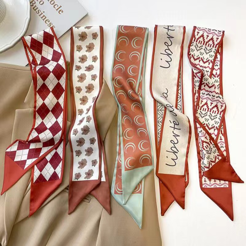 White and tender light-colored - Silk Tie Woven 리뷰 및 가격