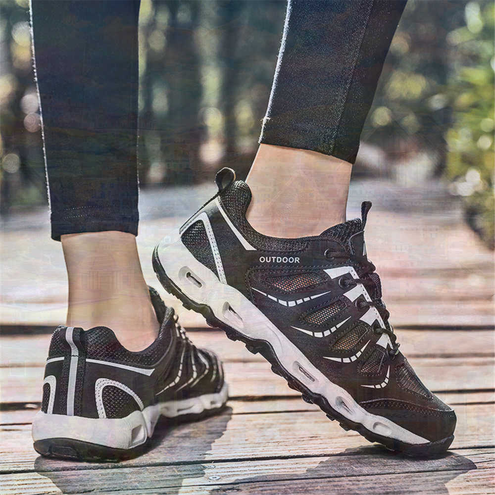 Sumer Round Tip Silver Sneaker - Men'S Formal Wear In Winter 리뷰 및 가격