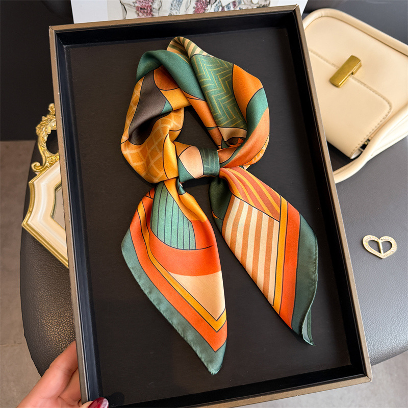 2026 New Geometry Print Silk S - Silk Tie Woven 리뷰 및 가격